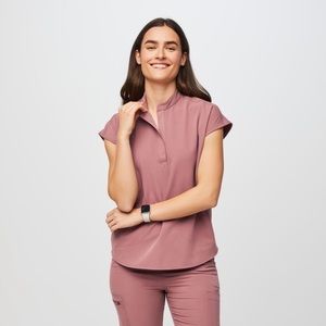 Figs rafaela scrub top in mauve